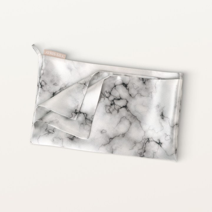 Шелковое полотенце для лица