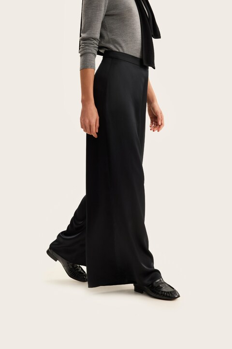 Брюки свободного кроя Teana